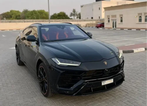 Black urus. 2022